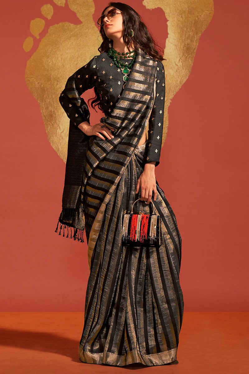 Eye-catching Black Soft Banarasi Silk Saree With Sizzling Blouse - Image 3